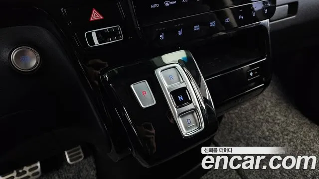 Hyundai Staria — Фото автомобиля 12