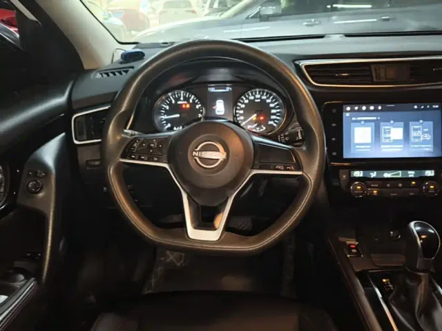Nissan Qashqai — Фото автомобиля 10