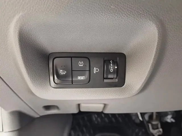 Changan Lumin — Фото автомобиля 13