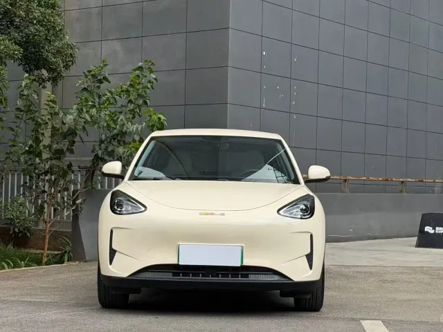 Geely Starry Wish — Фото автомобиля 2