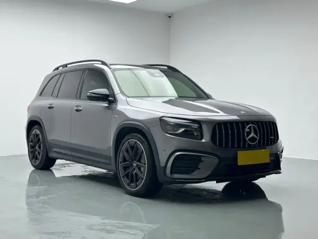Mercedes-Benz GLB AMG — Фото автомобиля 3