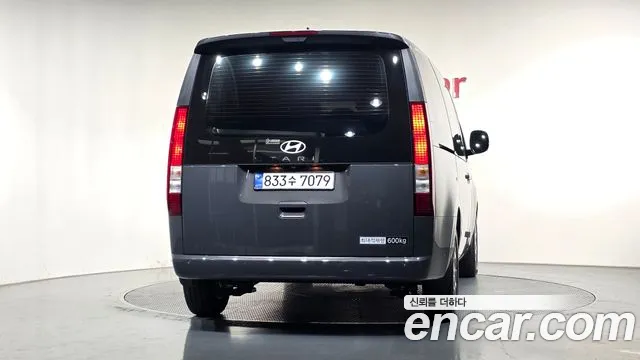 Hyundai Staria — Фото автомобиля 4