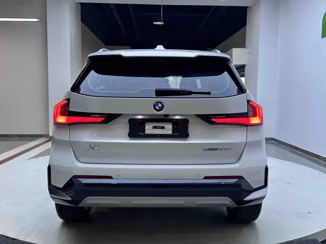 BMW X1 — Фото автомобиля 5