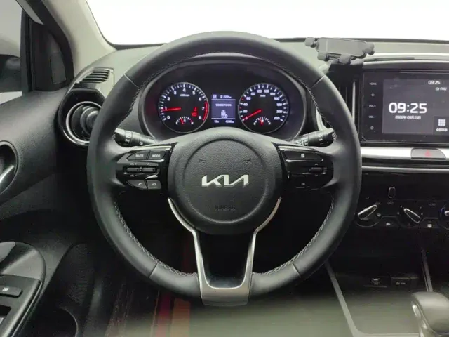 Kia KX1 — Фото автомобиля 15
