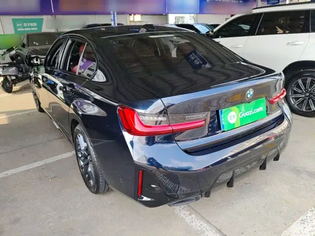 BMW 3 Series — Фото автомобиля 4