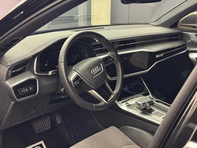 Audi A6L — Фото автомобиля 4