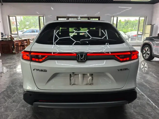 Honda Vezel — Фото автомобиля 6
