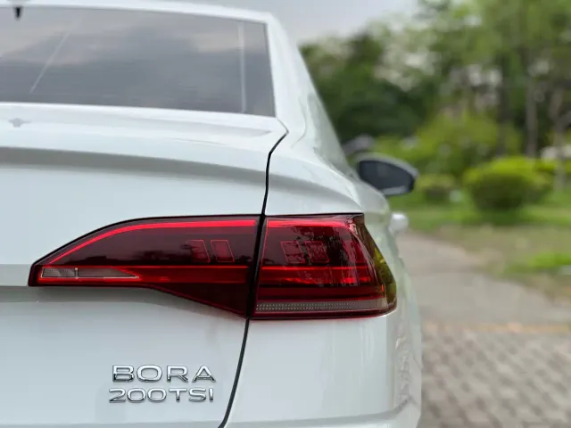 Volkswagen Bora — Фото автомобиля 24