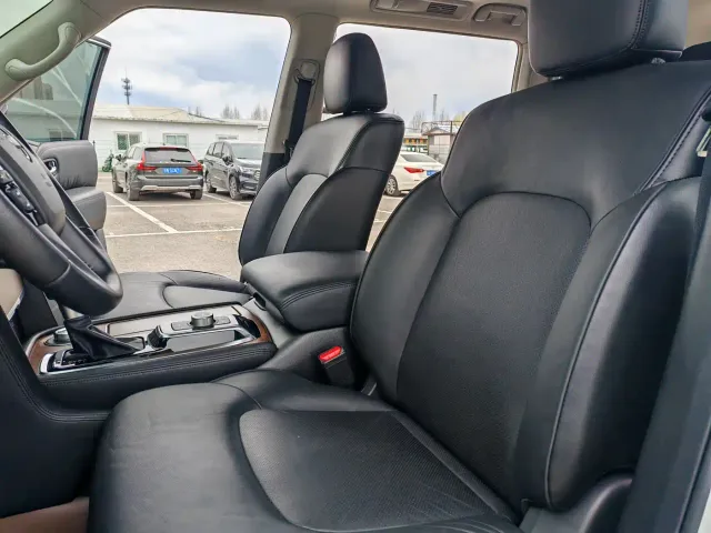 Nissan Patrol — Фото автомобиля 13