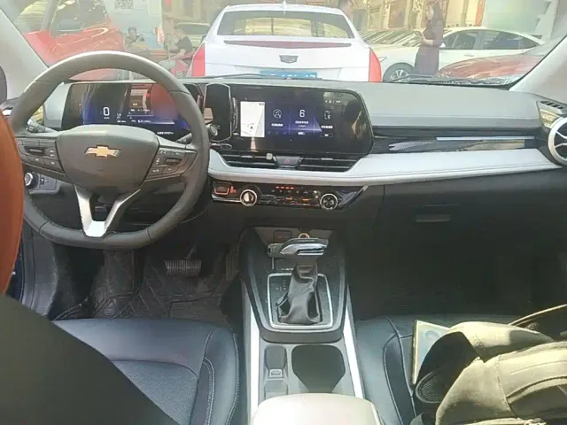 Chevrolet Monza — Фото автомобиля 9