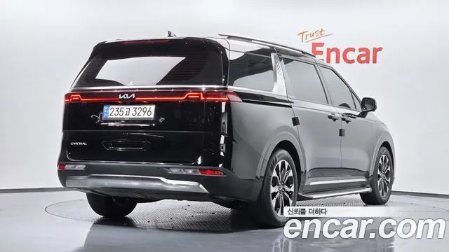 Kia Canival Carnival 4 поколение Бензин 7 мест Signature — Фото автомобиля 2