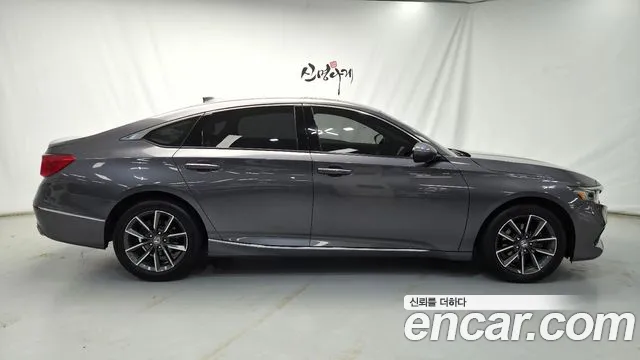 Honda Accord Accord 10 поколение 1.5 Turbo — Фото автомобиля 2