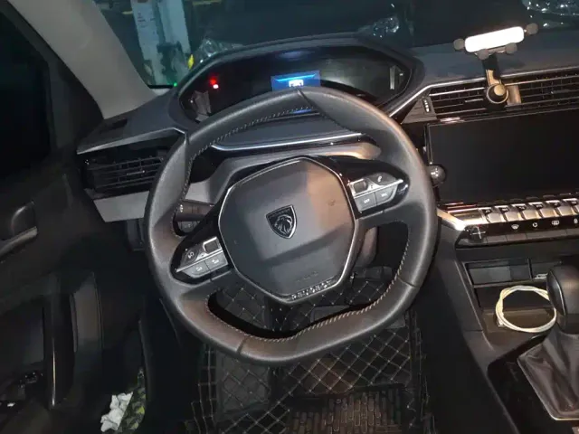 Peugeot 408 — Фото автомобиля 15