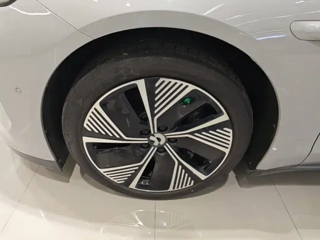 Nio ET7 — Фото автомобиля 22
