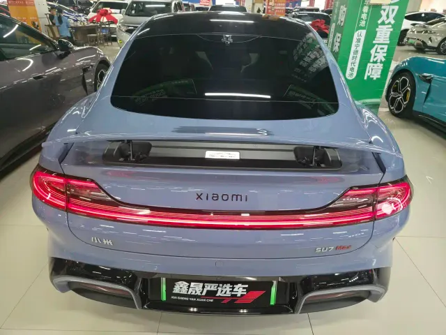 Xiaomi SU7 — Фото автомобиля 12