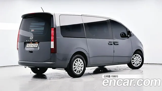 Hyundai Staria — Фото автомобиля 4