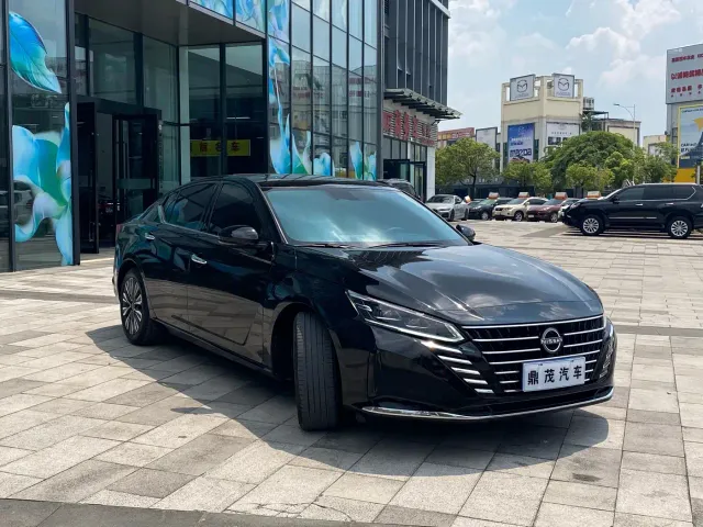 Nissan Teana — Фото автомобиля 5