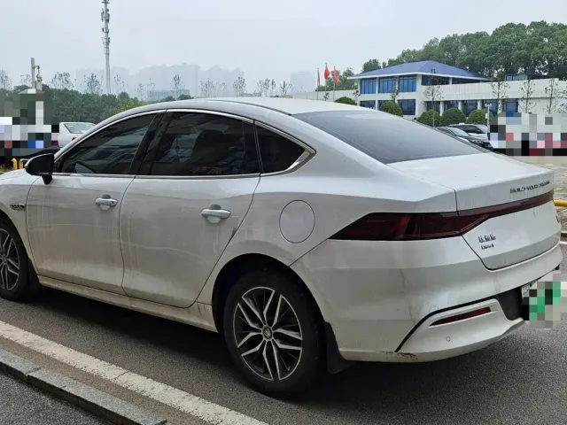 BYD Qin PLUS — Фото автомобиля 9