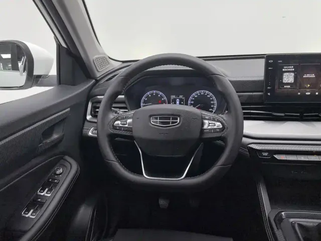Geely Vision X6 — Фото автомобиля 11