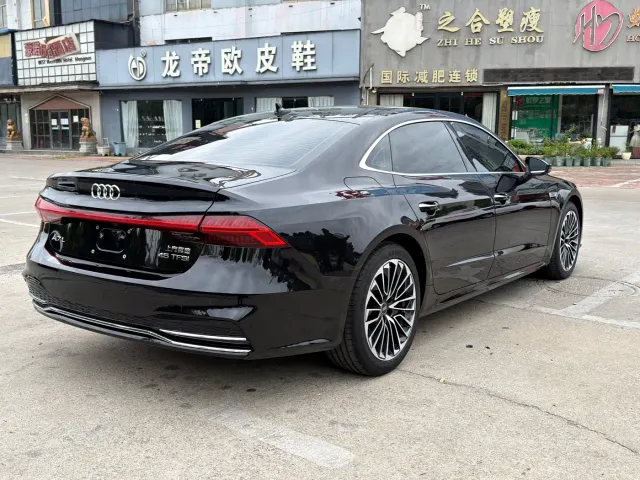 Audi A7L — Фото автомобиля 5