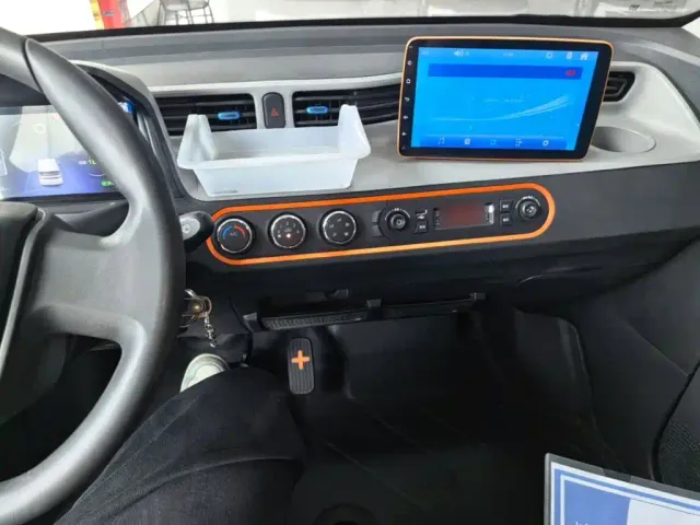 Wuling Hongguang Mini EV — Фото автомобиля 9