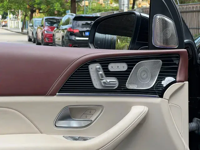 Mercedes-Benz Maybach GLS — Фото автомобиля 13