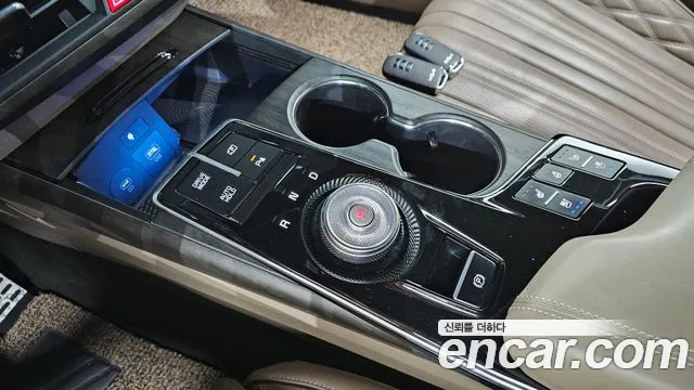 Kia K8 K8 Hybrid — Фото автомобиля 12