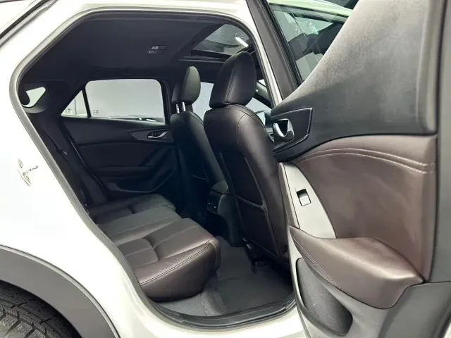 Mazda CX-4 — Фото автомобиля 20