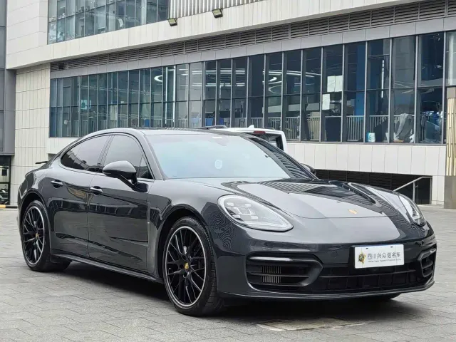 Porsche Panamera — Фото автомобиля 4