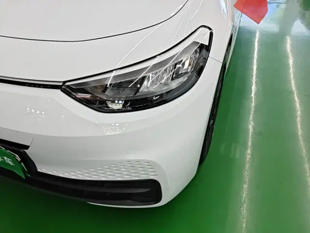 Volkswagen ID.3 — Фото автомобиля 23