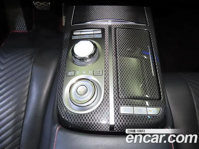 Genesis G80 RG3 — Фото автомобиля 12