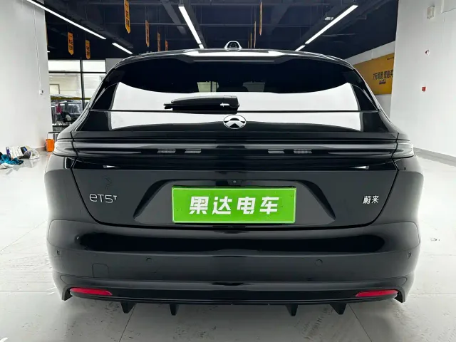 Nio ET5 Touring — Фото автомобиля 6