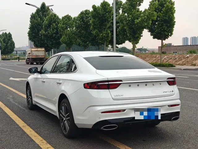 Geely Xingrui — Фото автомобиля 6