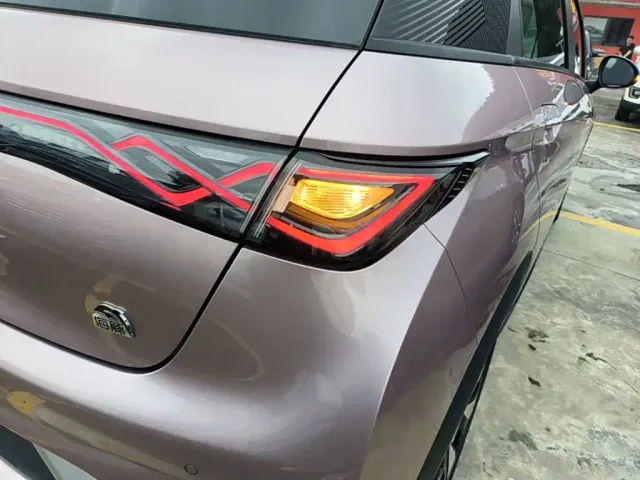 BYD Dolphin — Фото автомобиля 7
