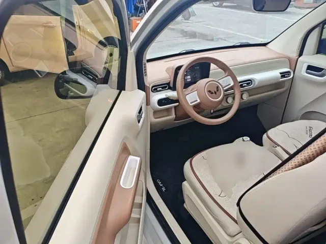 Wuling Hongguang Mini EV — Фото автомобиля 15
