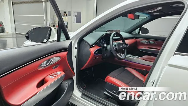 Genesis GV70 2.5T Бензин AWD — Фото автомобиля 10
