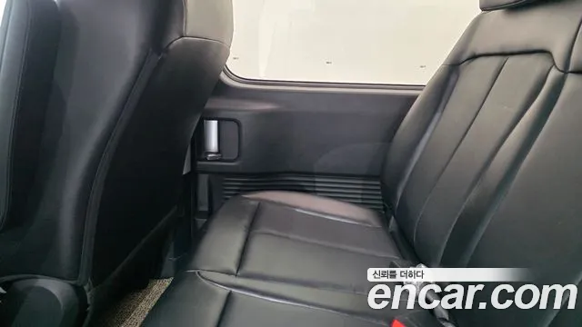 Hyundai Staria — Фото автомобиля 14