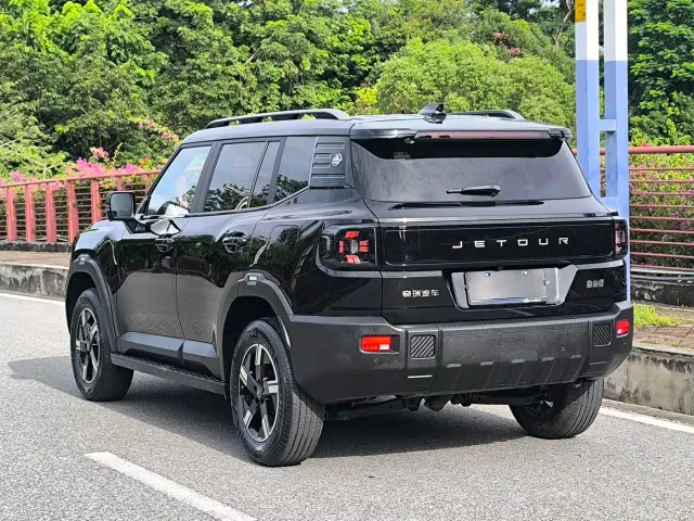 Jetour T1 — Фото автомобиля 6