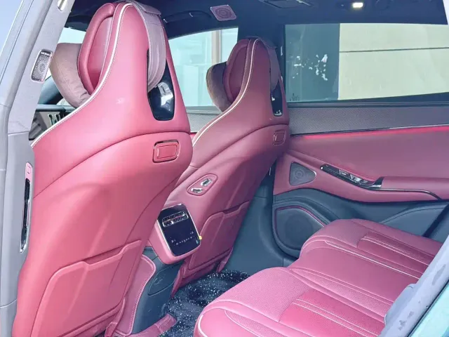 Denza Z9GT — Фото автомобиля 8