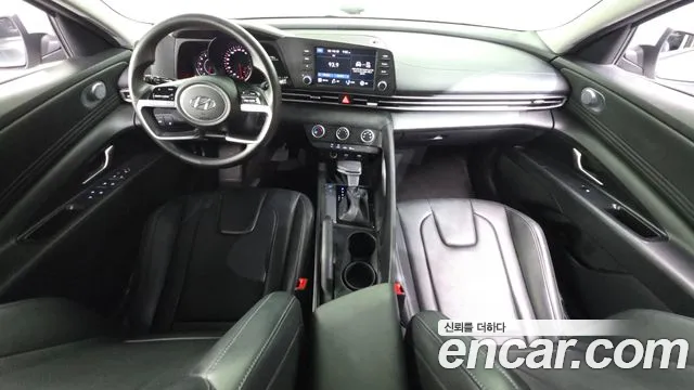 Hyundai AVANTE Avante (CN7) — Фото автомобиля 7