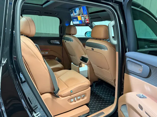 Leapmotor D Series — Фото автомобиля 18