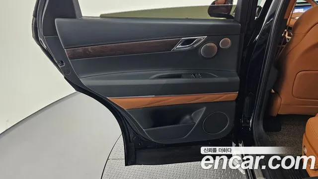 Genesis GV80 2.5T Бензин AWD — Фото автомобиля 17
