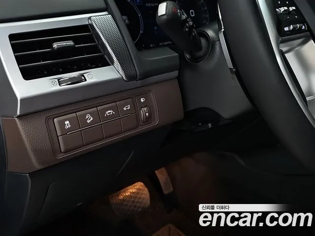 KG_Mobility_Ssangyong Rexton All Rexton Дизель 2.2 4WD — Фото автомобиля 15