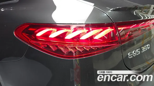 Mercedes-Benz EQS — Фото автомобиля 23