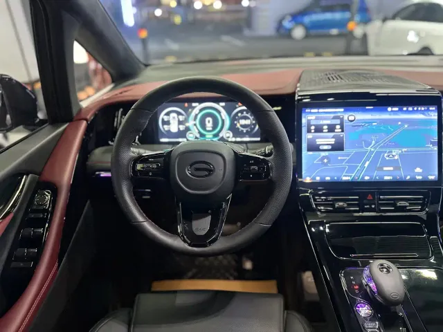 GAC Trumpchi M8 — Фото автомобиля 11