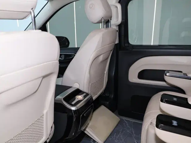 Mercedes-Benz Vito — Фото автомобиля 21