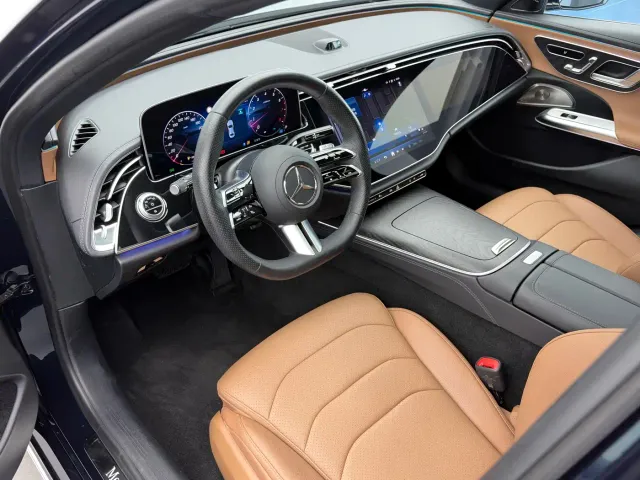 Mercedes-Benz E-Class — Фото автомобиля 10