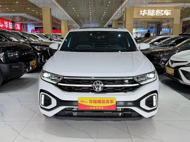 Volkswagen T-Roc — Фото автомобиля 2