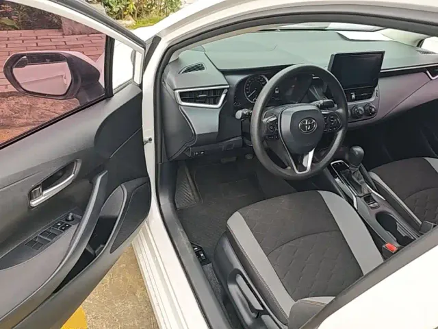 Toyota Corolla — Фото автомобиля 15