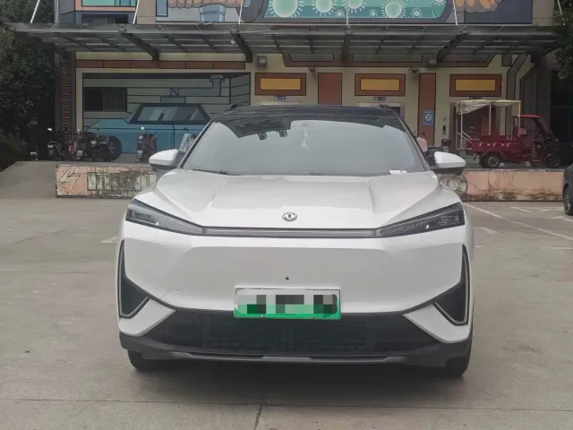 Dongfeng Fengshen L7 — Фото автомобиля 2